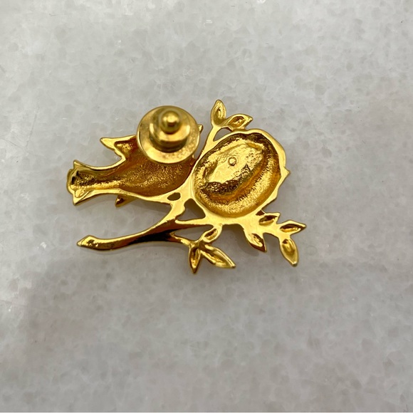 Bird Nest Brooch - Picture 4 of 7